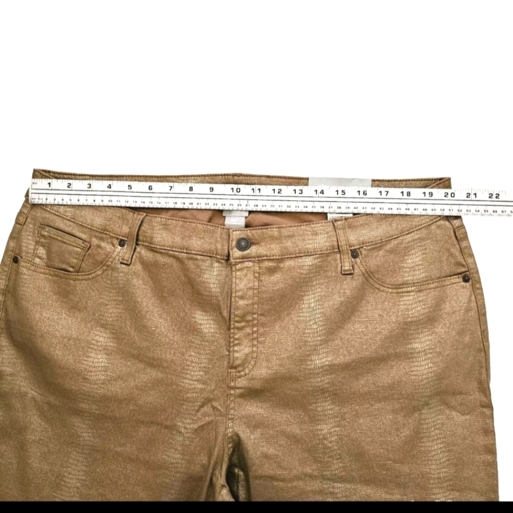 New Chico's Brown Gold Metallic Snake Croc Print Women's Pants Size 4R US 20Rq - Picture 6 of 10